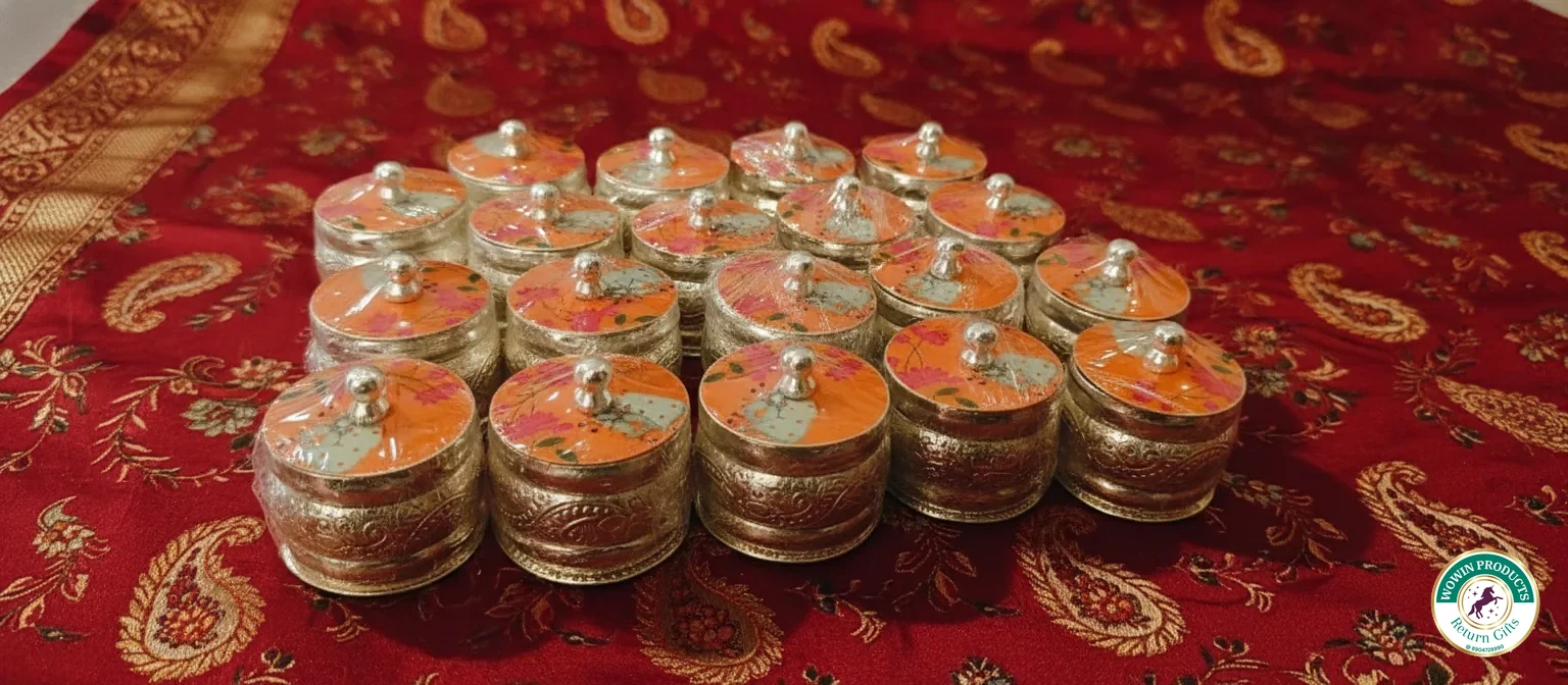 Pichwai tray return gift Seemantham