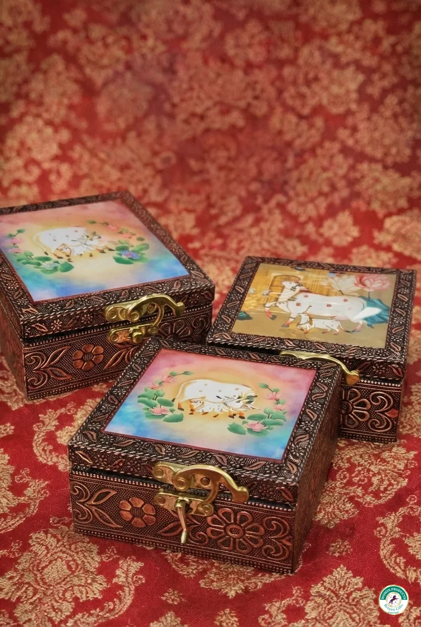 Metal tins birthday return gifts